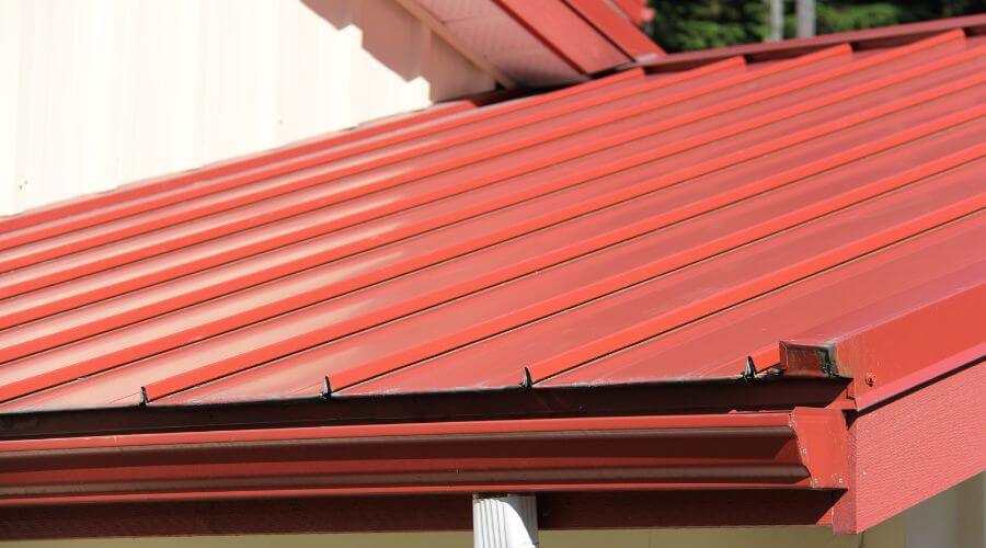 Professional gutter cleaning services in Emmalena, KY